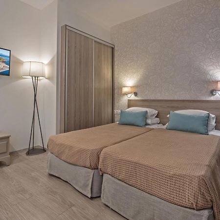 Lefkoniko Beach & Icarus Suite Apts Rethymno  Bagian luar foto