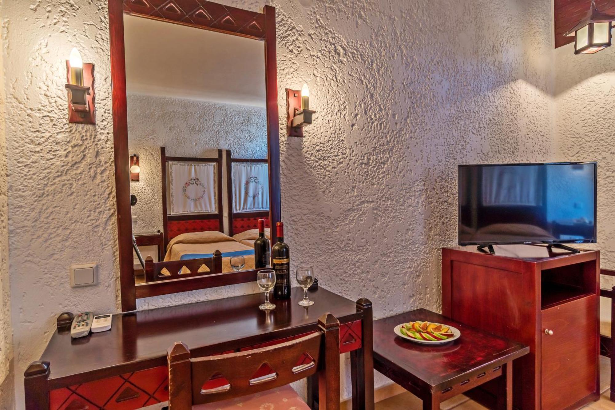 Lefkoniko Beach & Icarus Suite Apts Rethymno  Bagian luar foto