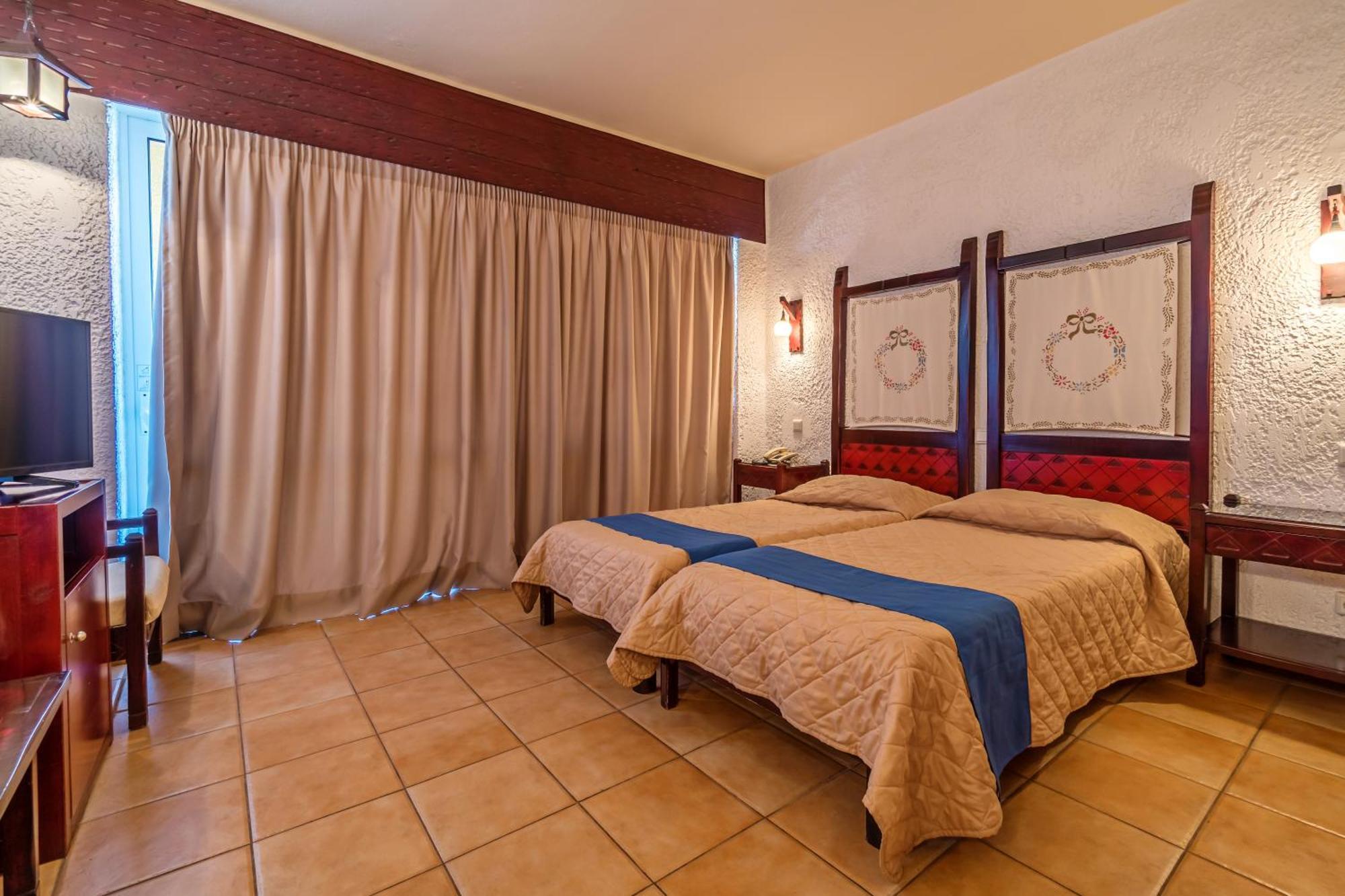 Lefkoniko Beach & Icarus Suite Apts Rethymno  Bagian luar foto