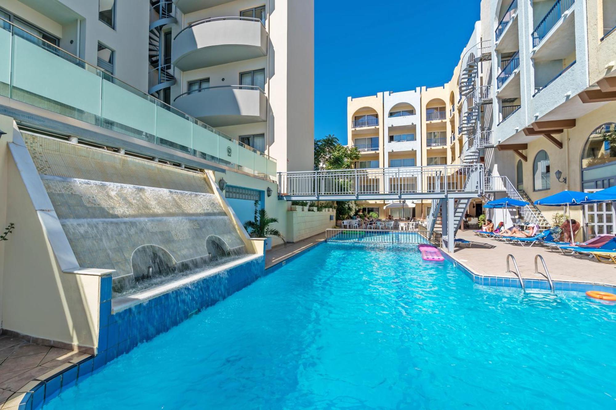 Lefkoniko Beach & Icarus Suite Apts Rethymno  Bagian luar foto