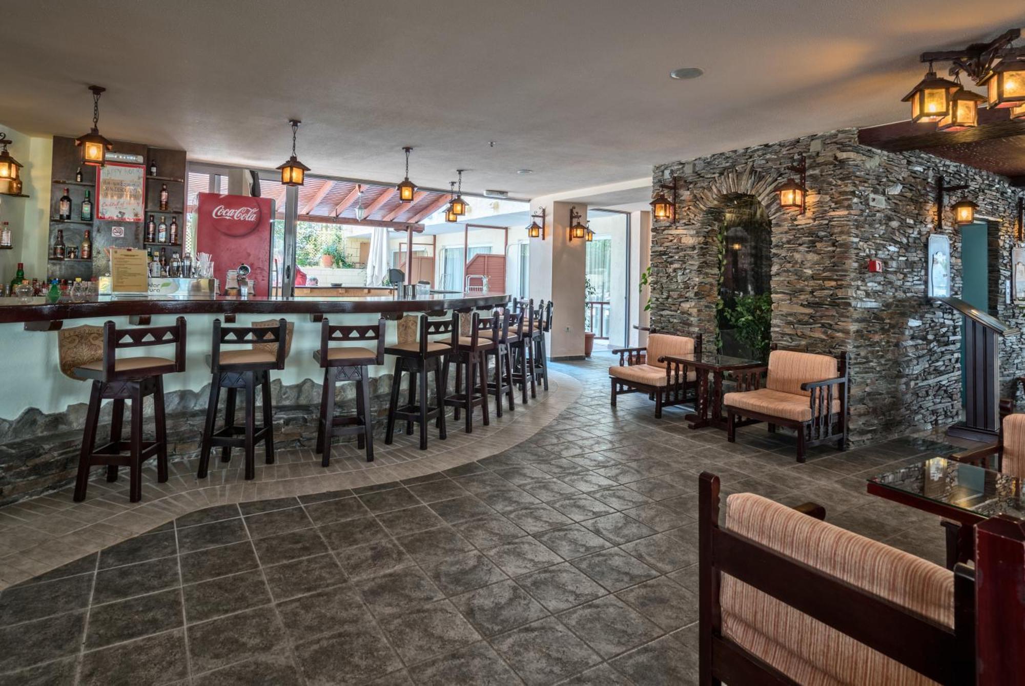 Lefkoniko Beach & Icarus Suite Apts Rethymno  Bagian luar foto